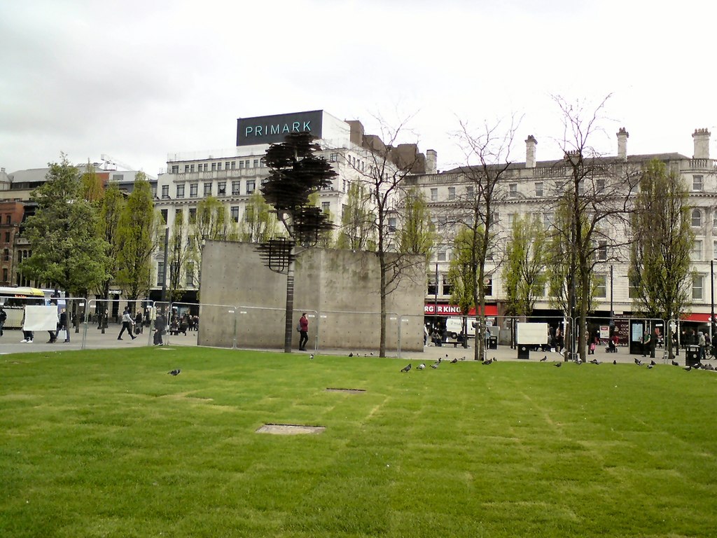 City news: Planning permission granted to tear down parts of Piccadilly ...